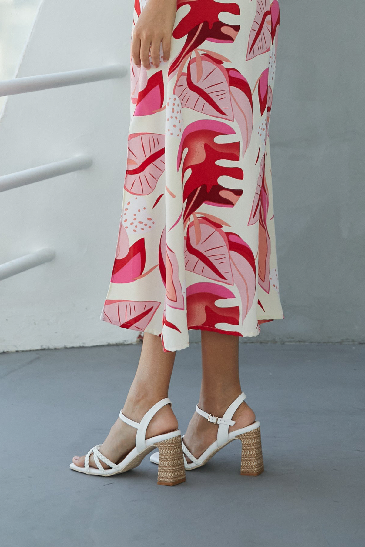 ARI HEELS / BLANCO