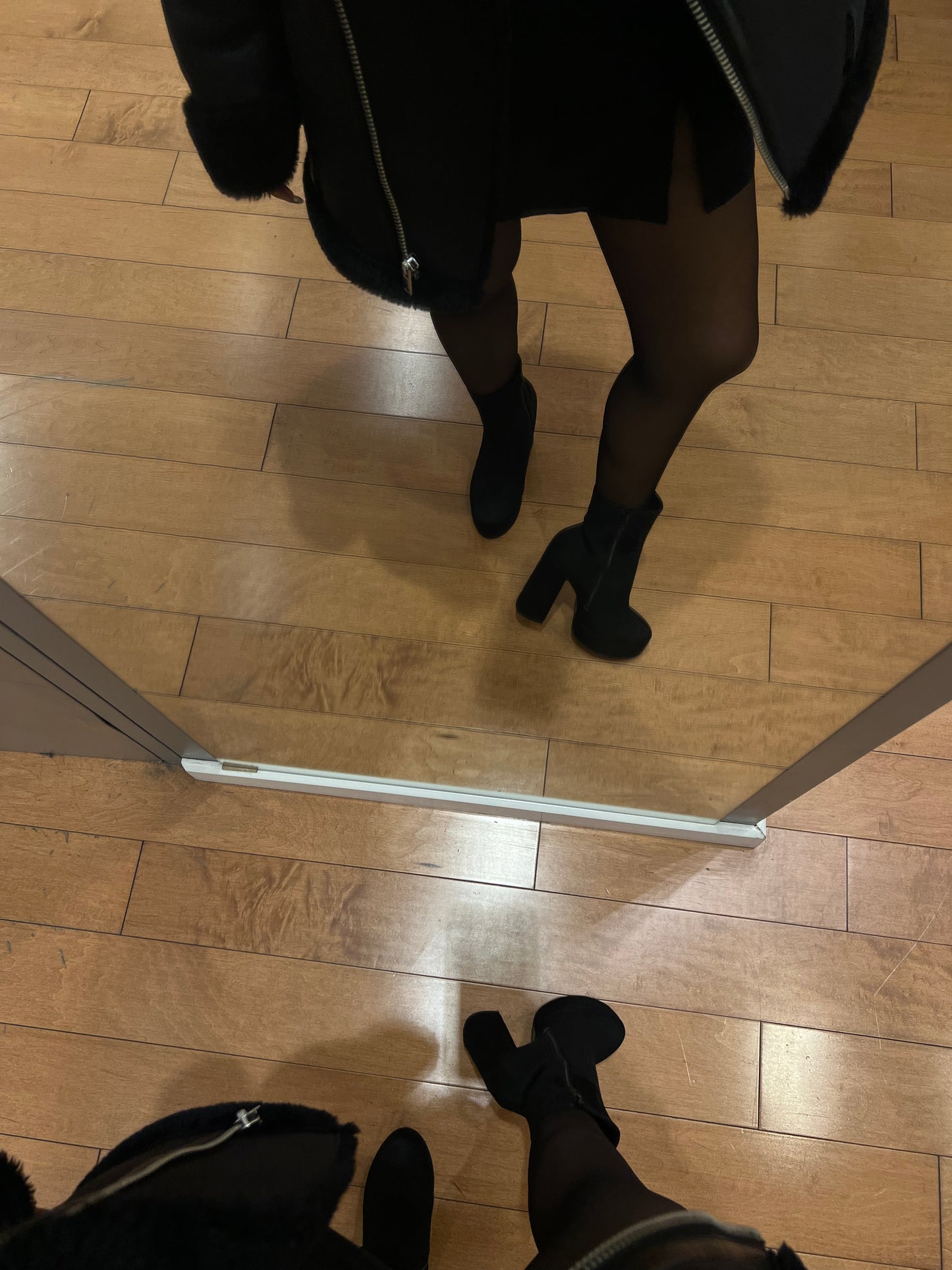 KENDALL BOOTS / GAMUZA NEGRO