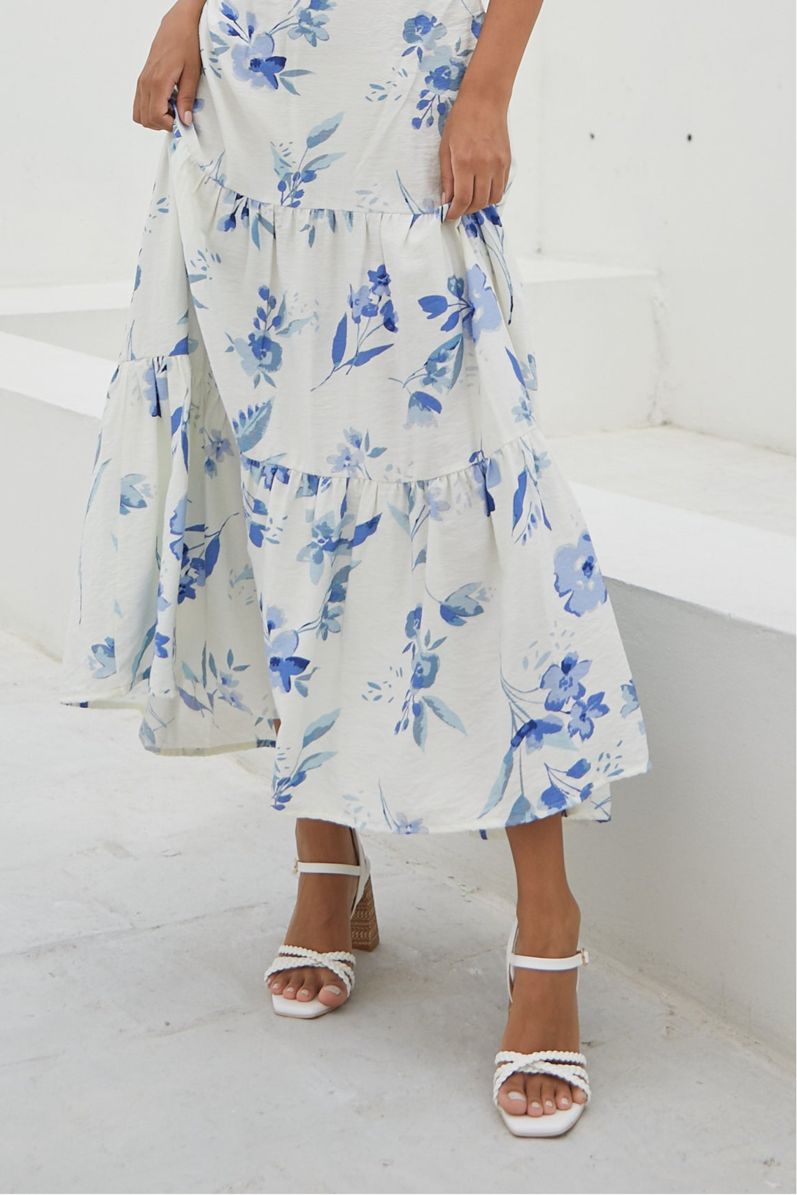 ARI HEELS / BLANCO