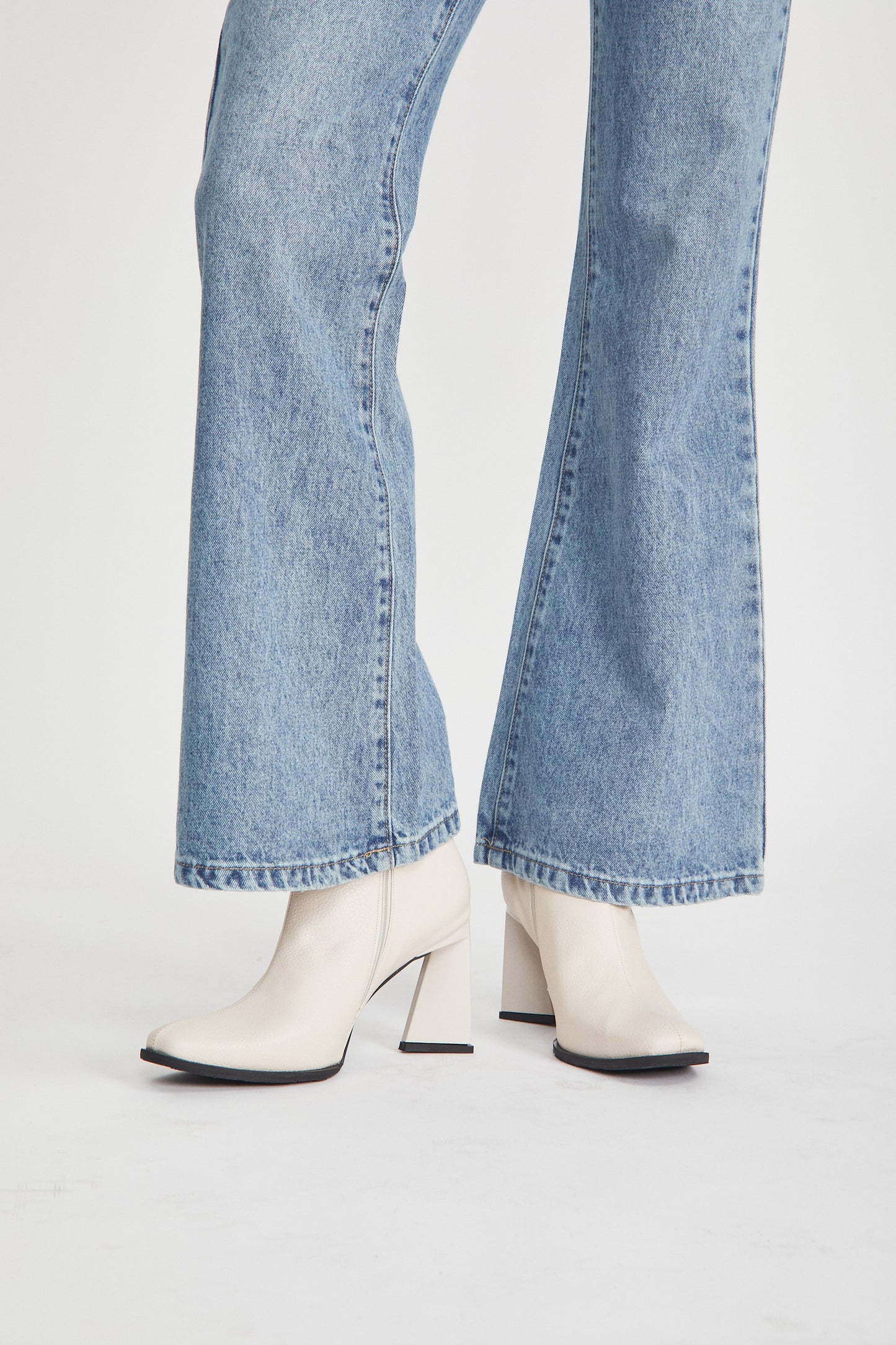 JENNER BOOTS / BONE