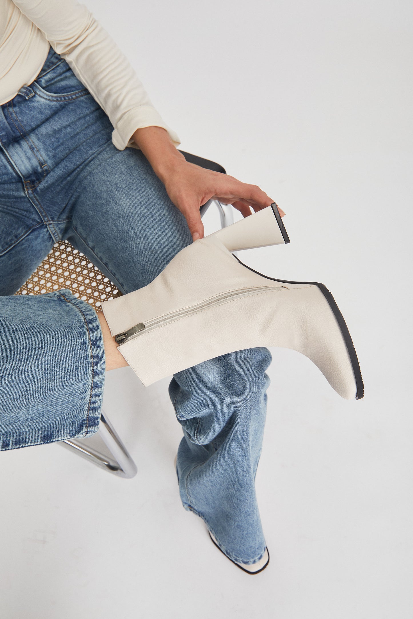 JENNER BOOTS / BONE