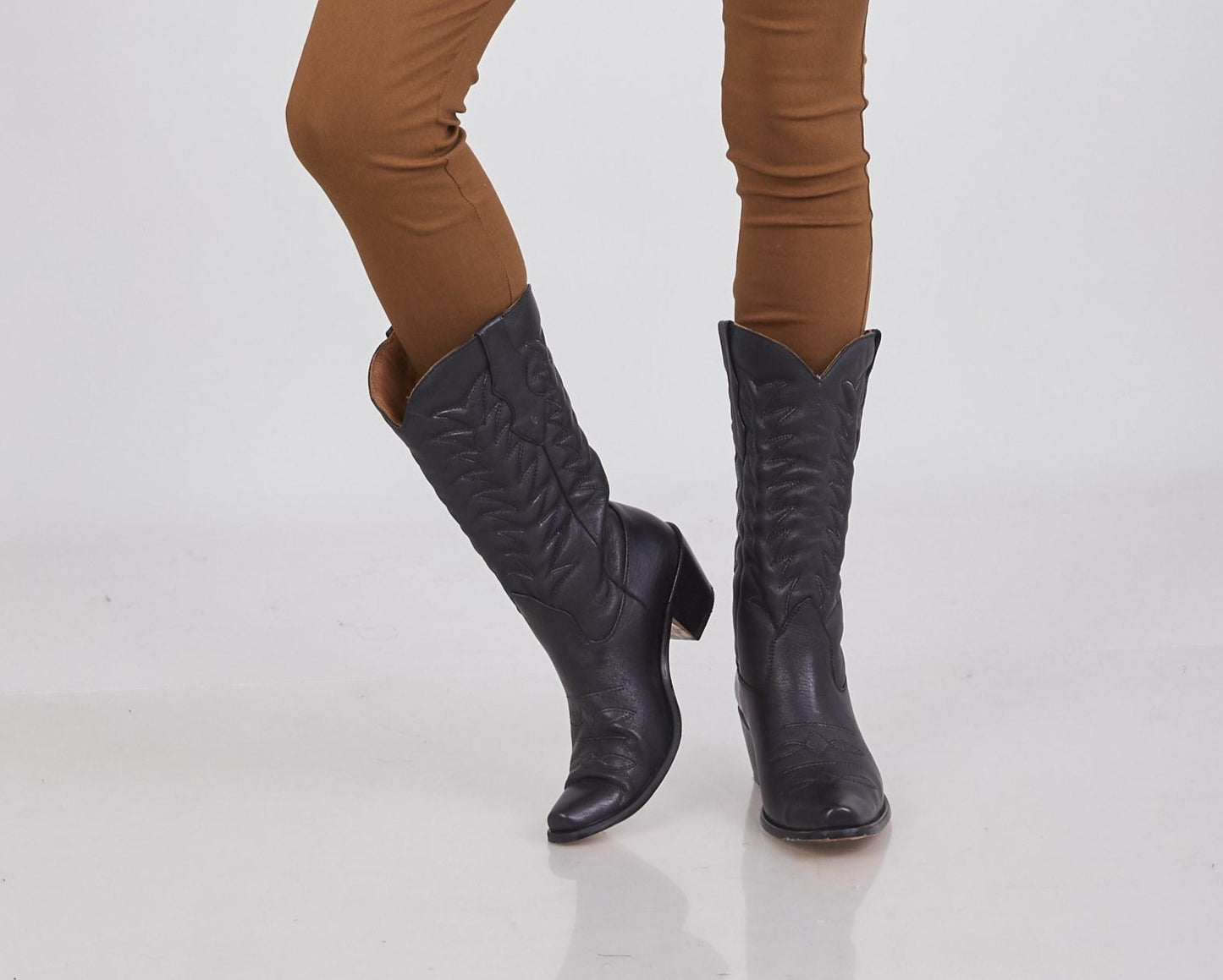 BOTAS NIRVANA / NEGRO