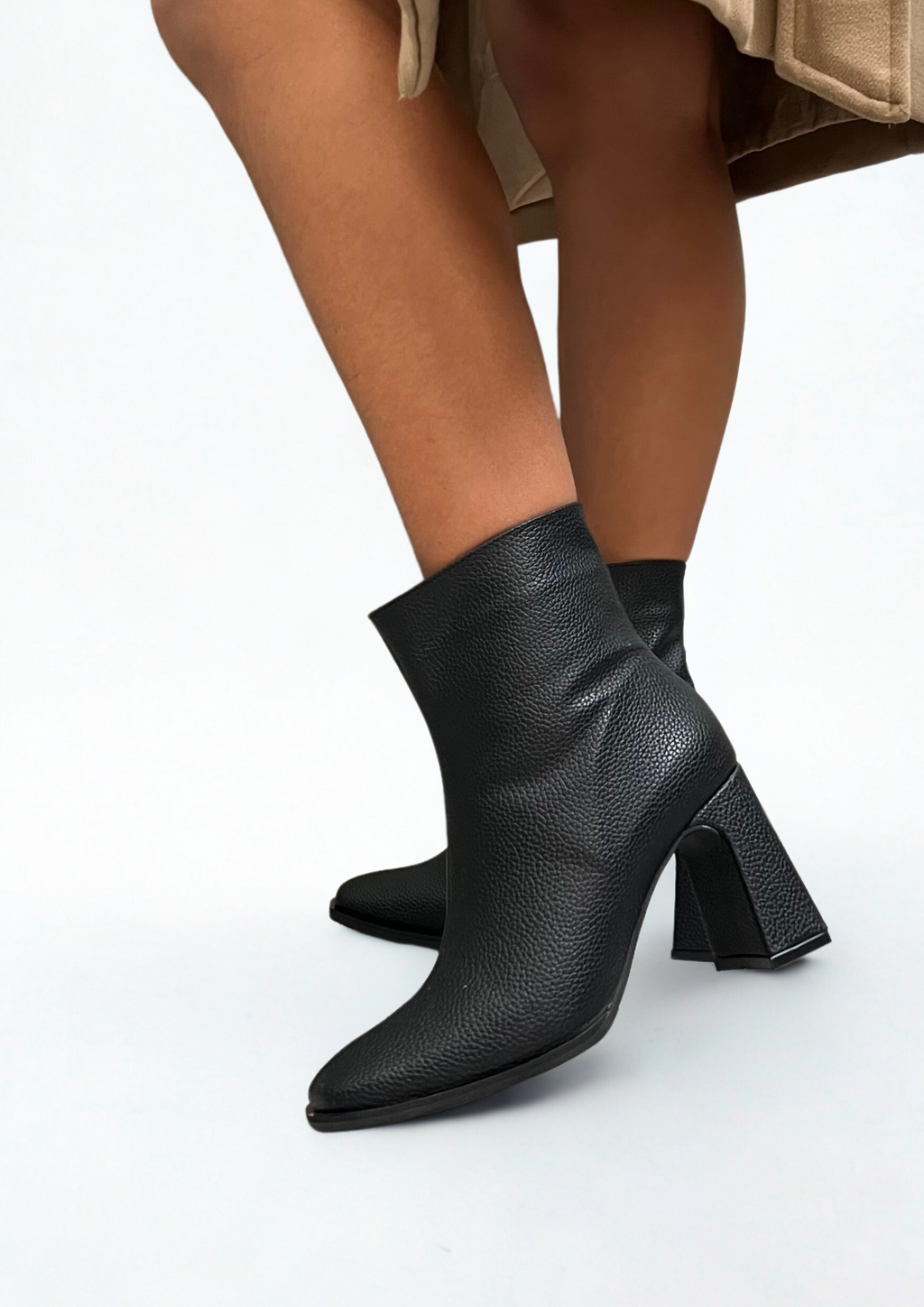 ALESSA BOOTS - NEGRO
