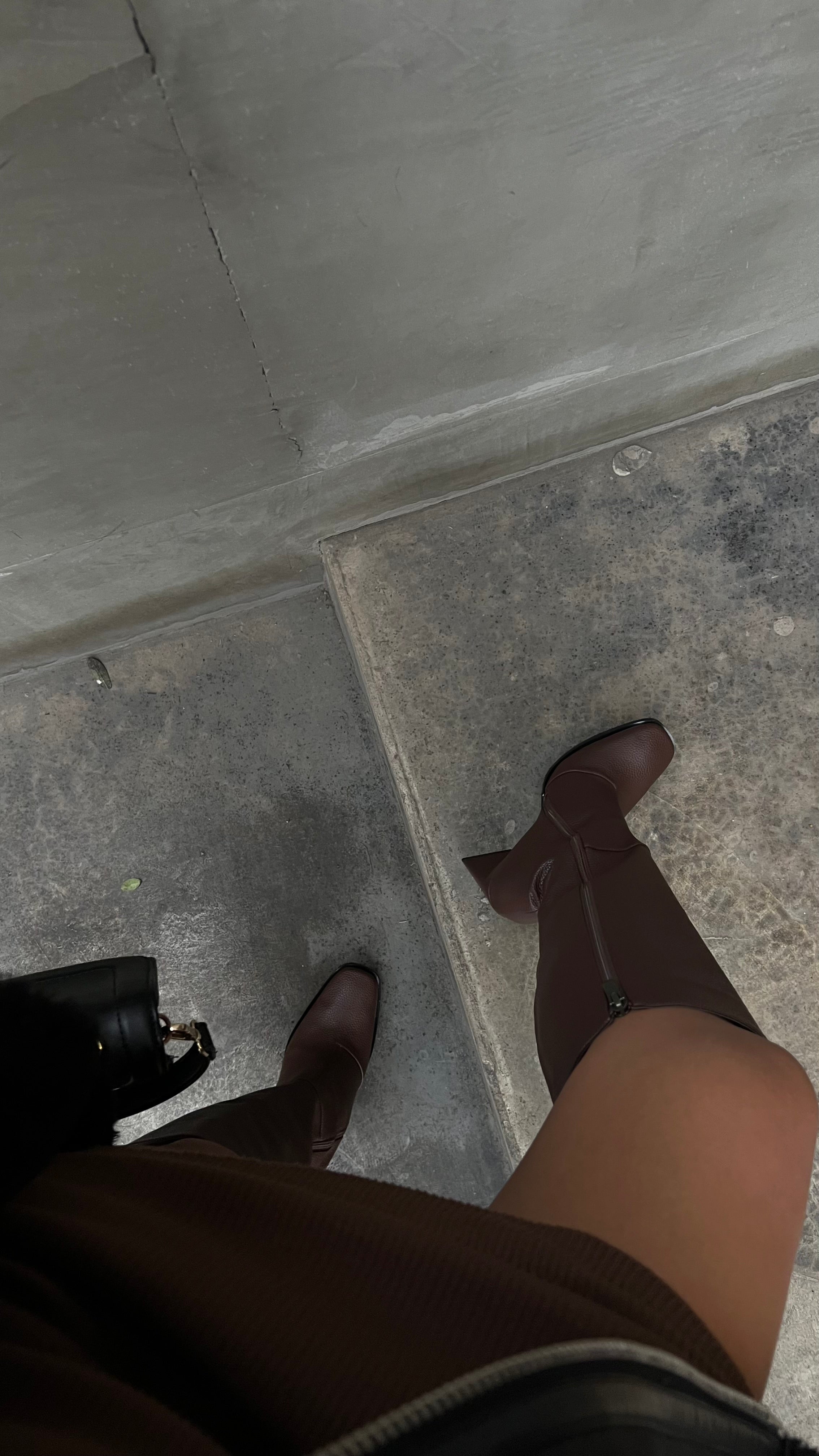 LAUREM BOOTS / MARRÓN