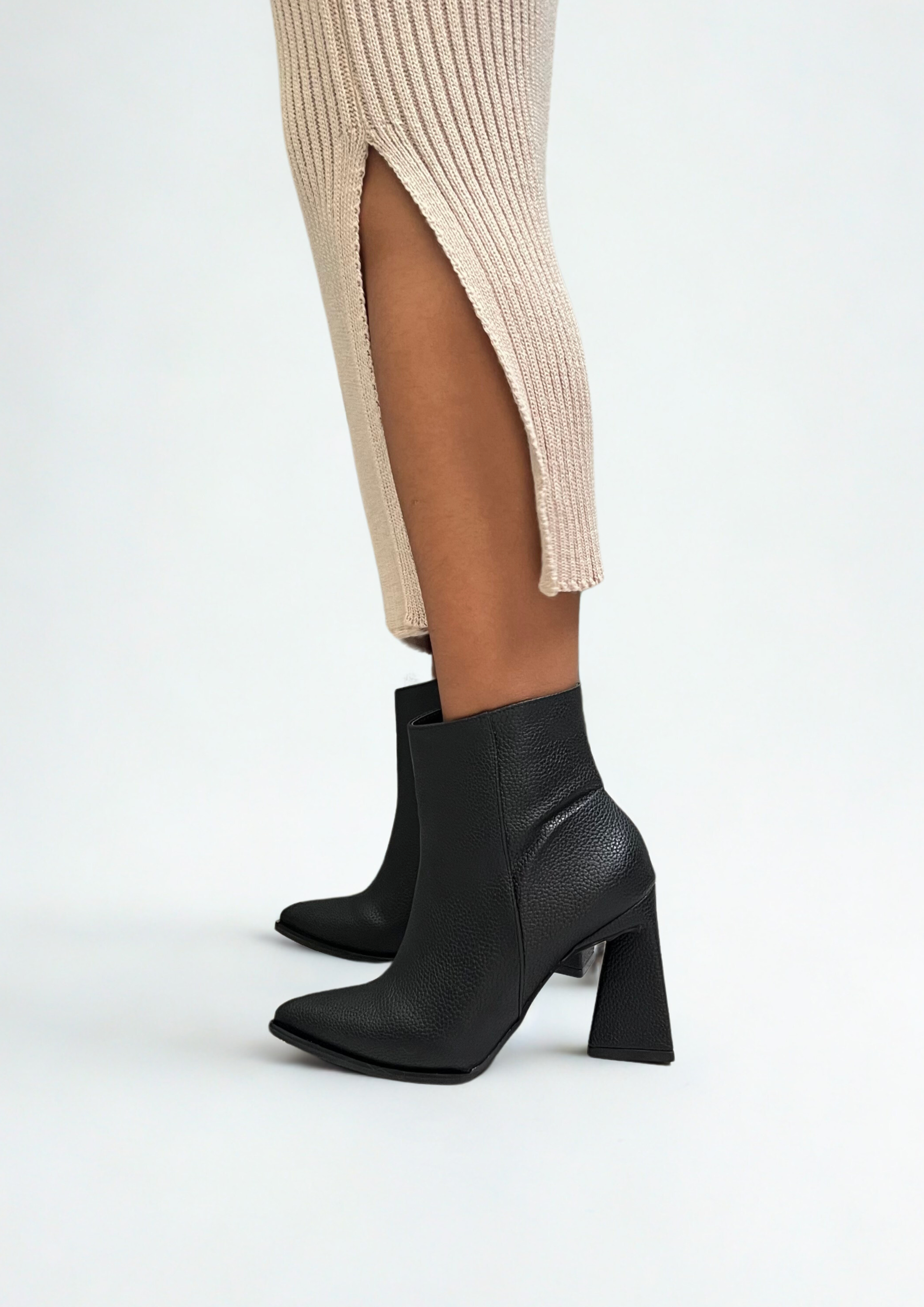 HAILEY BOOTS - NEGRO