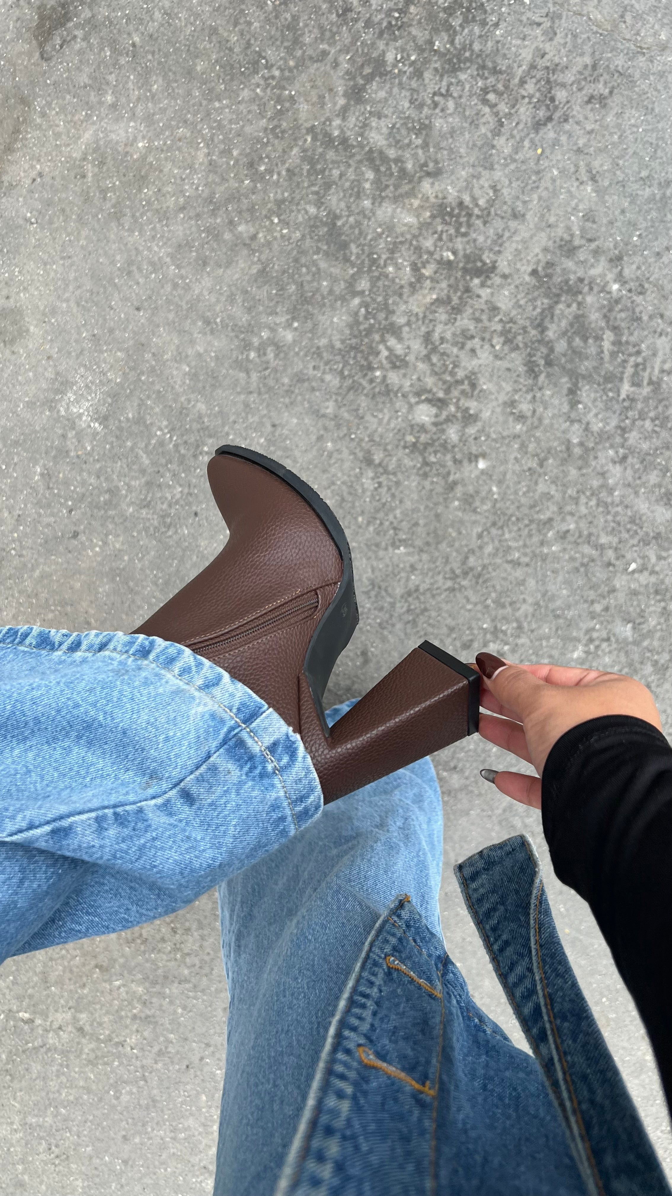 HAILEY BOOTS - MARRÓN