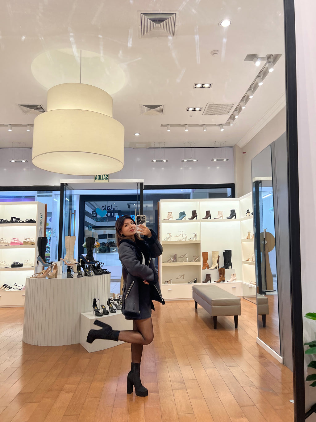 KENDALL BOOTS / GAMUZA NEGRO