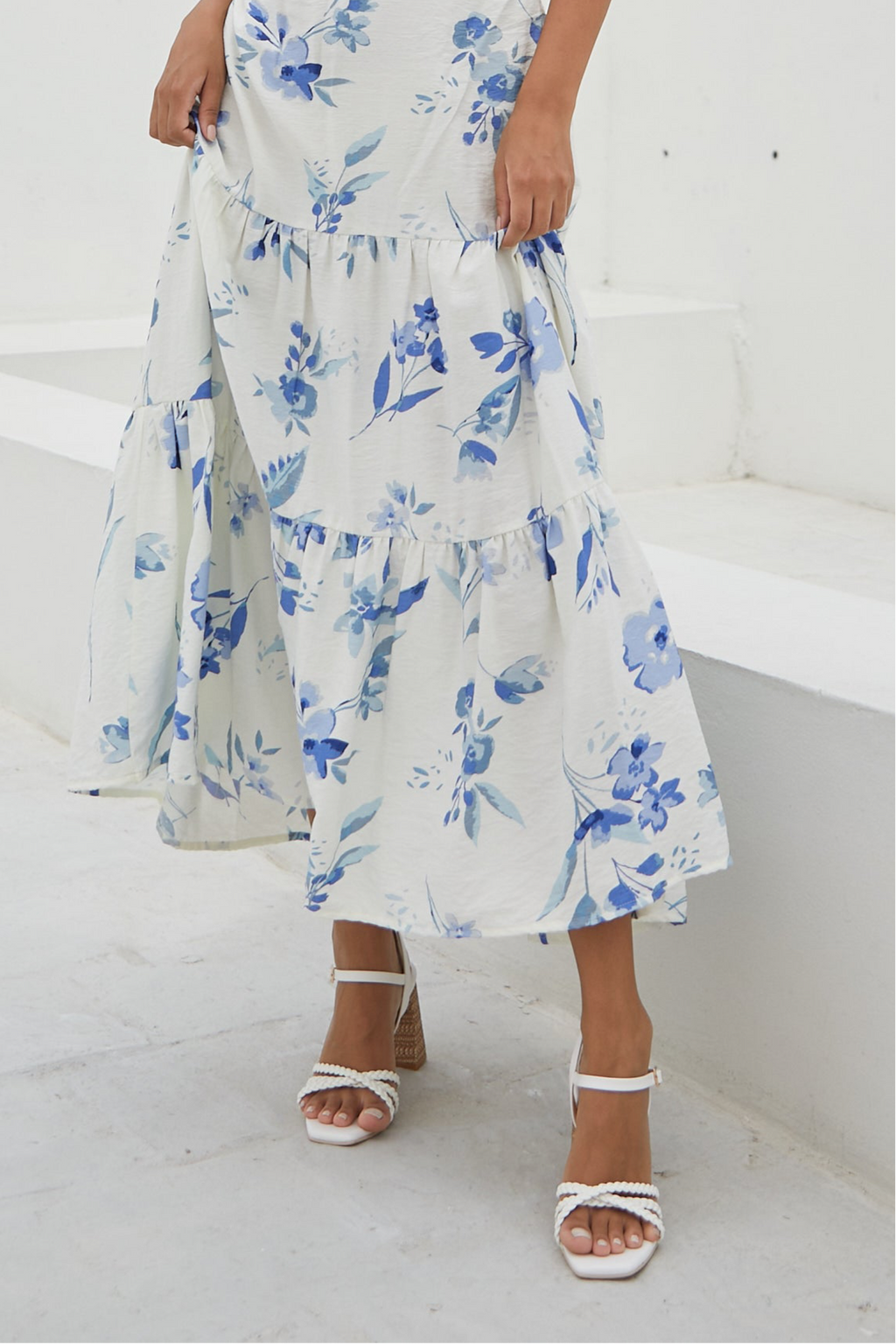 ARI HEELS / BLANCO