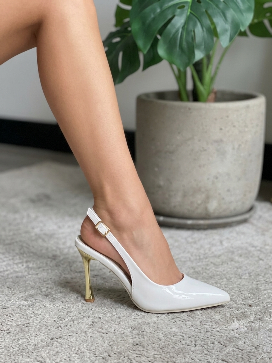 VIVIENNE STILETTOS / WHITE