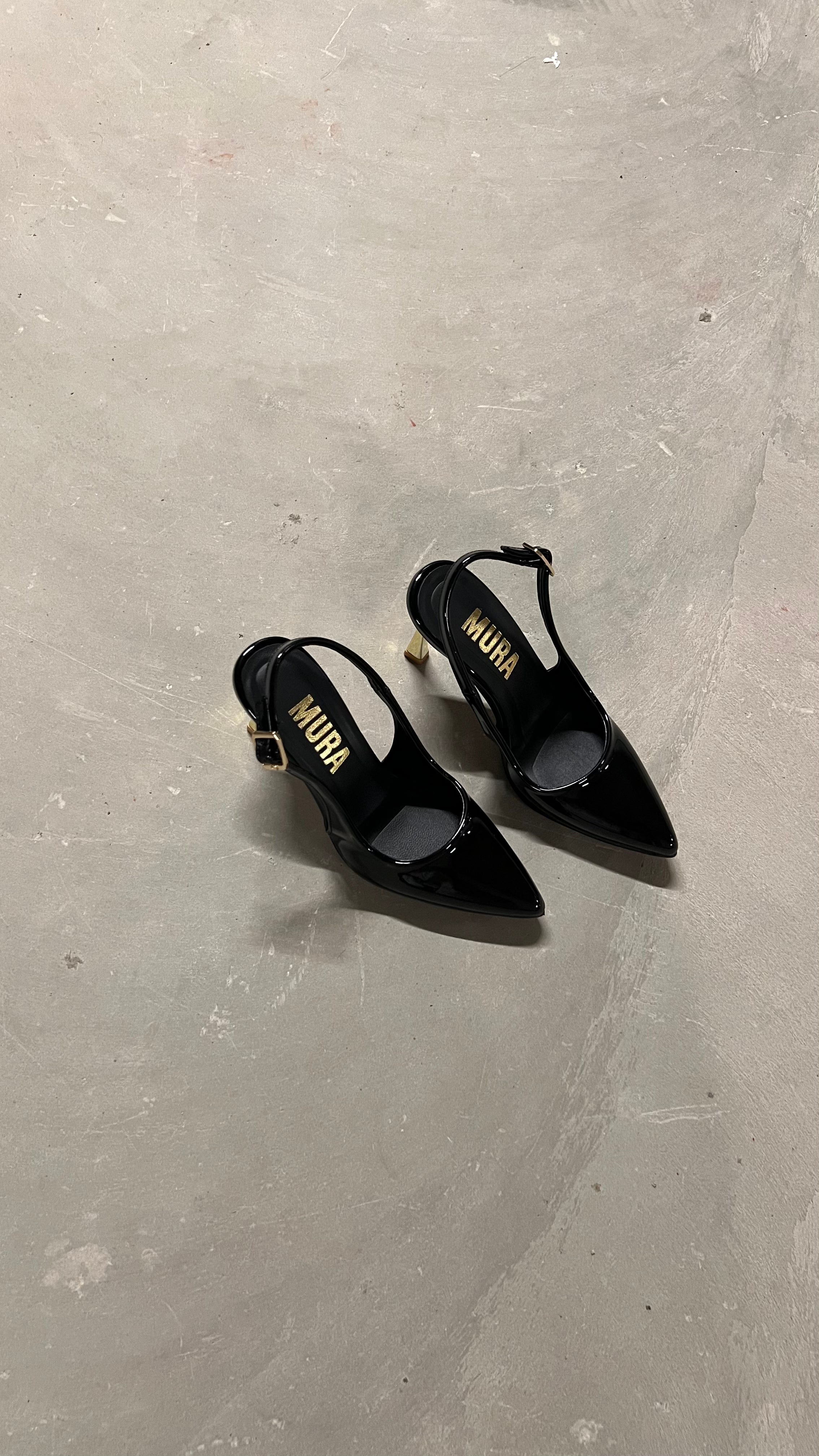 VIVIENNE STILETTOS / BLACK
