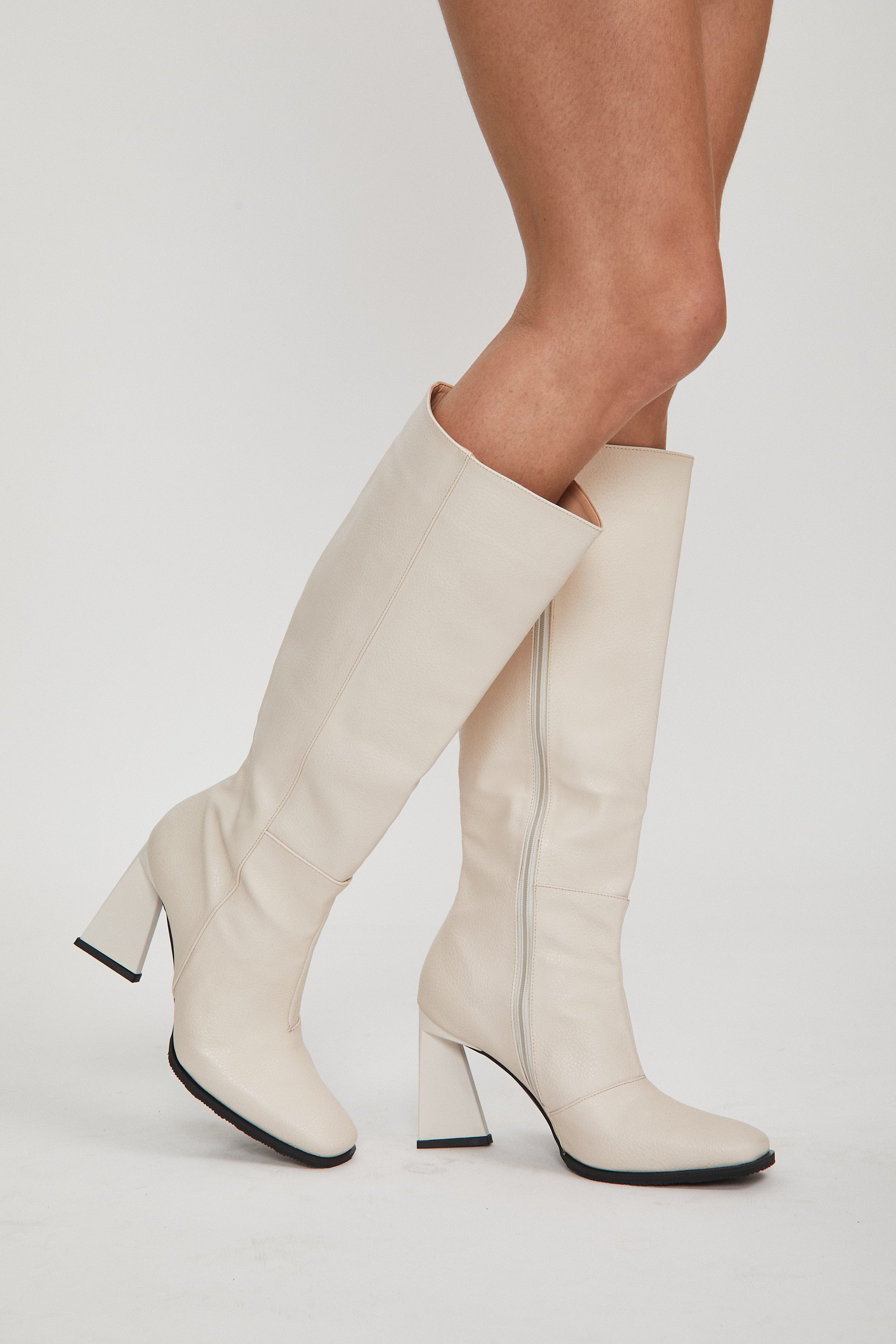 CATALEYA BOOTS / BONE