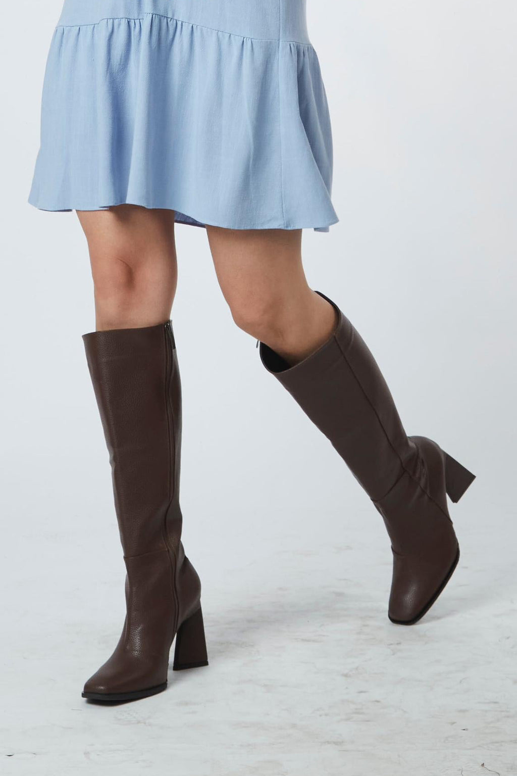 LAUREM BOOTS / MARRÓN