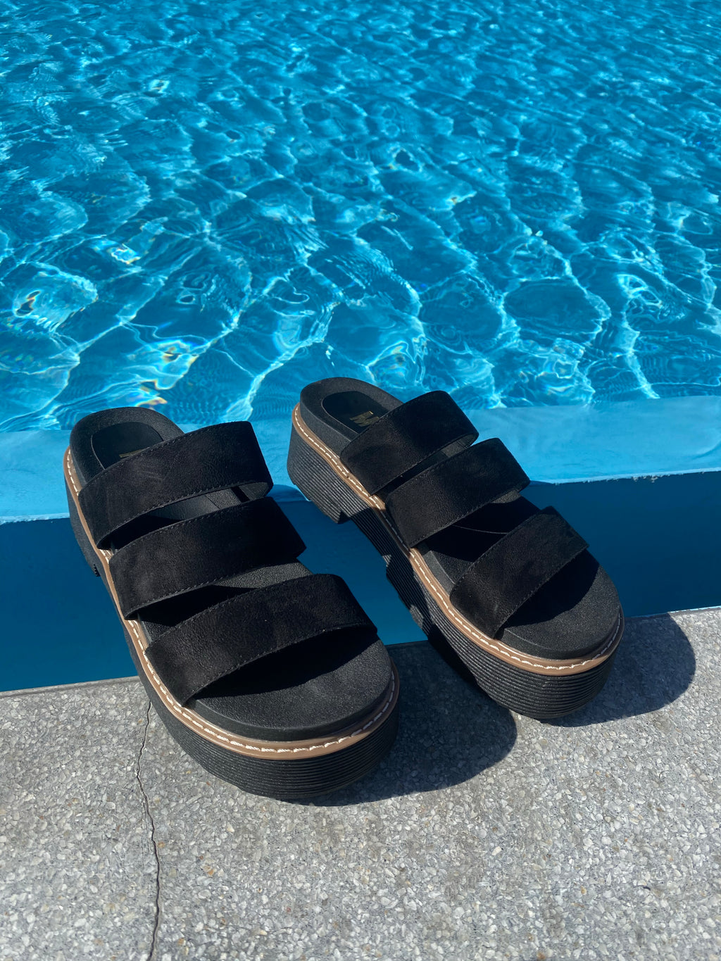 MALTA SANDALS