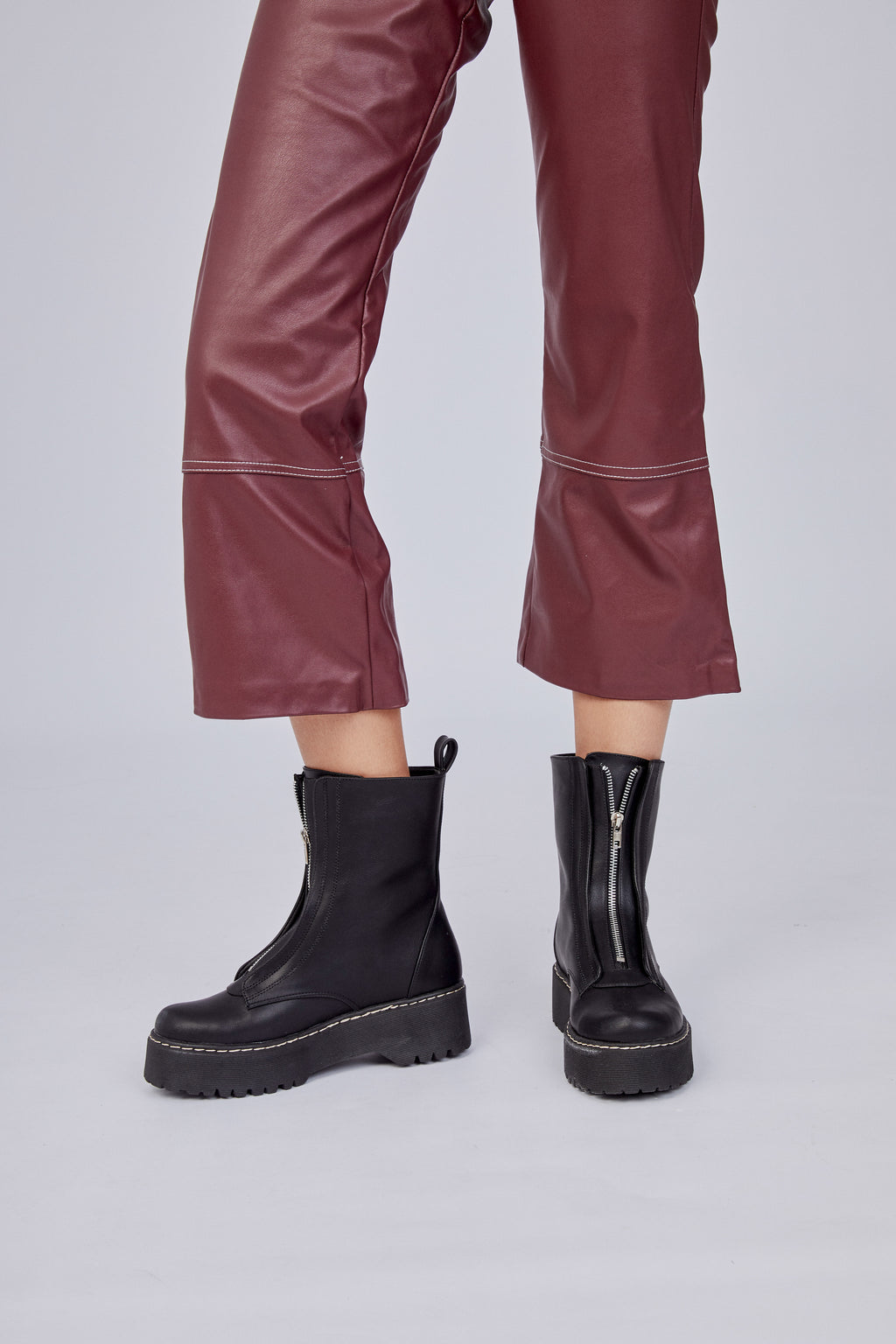 LONDON BOOTS / NEGRO