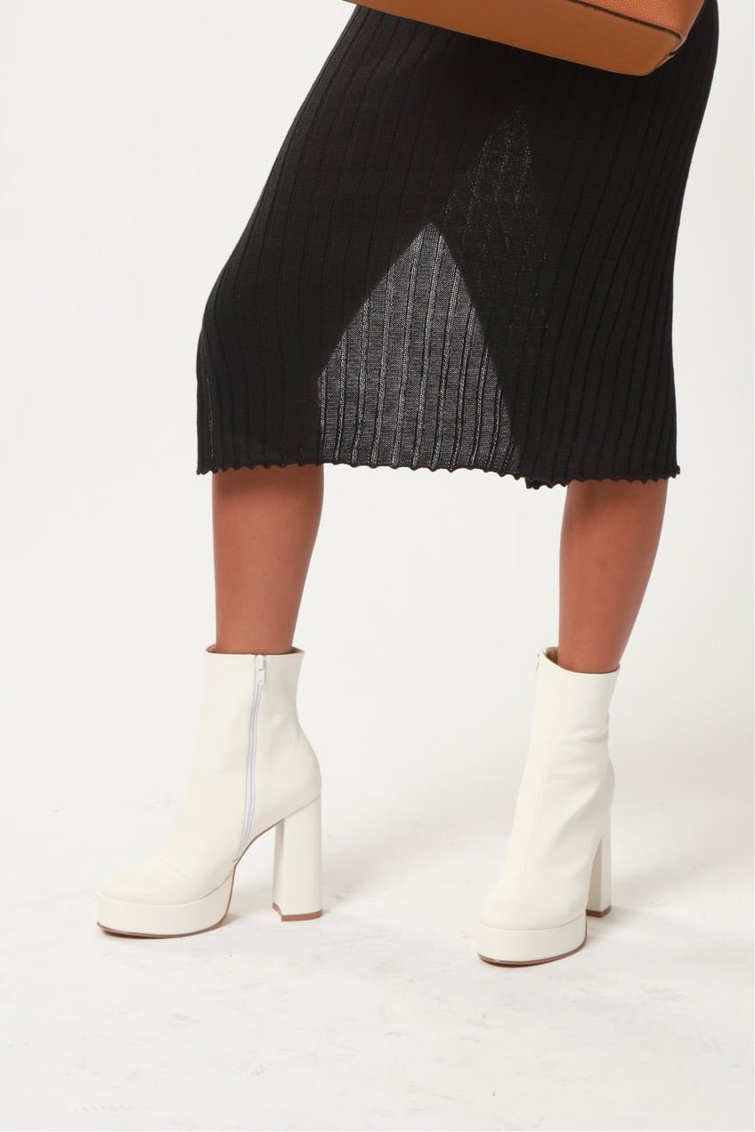 KENDALL BOOTS / WHITE
