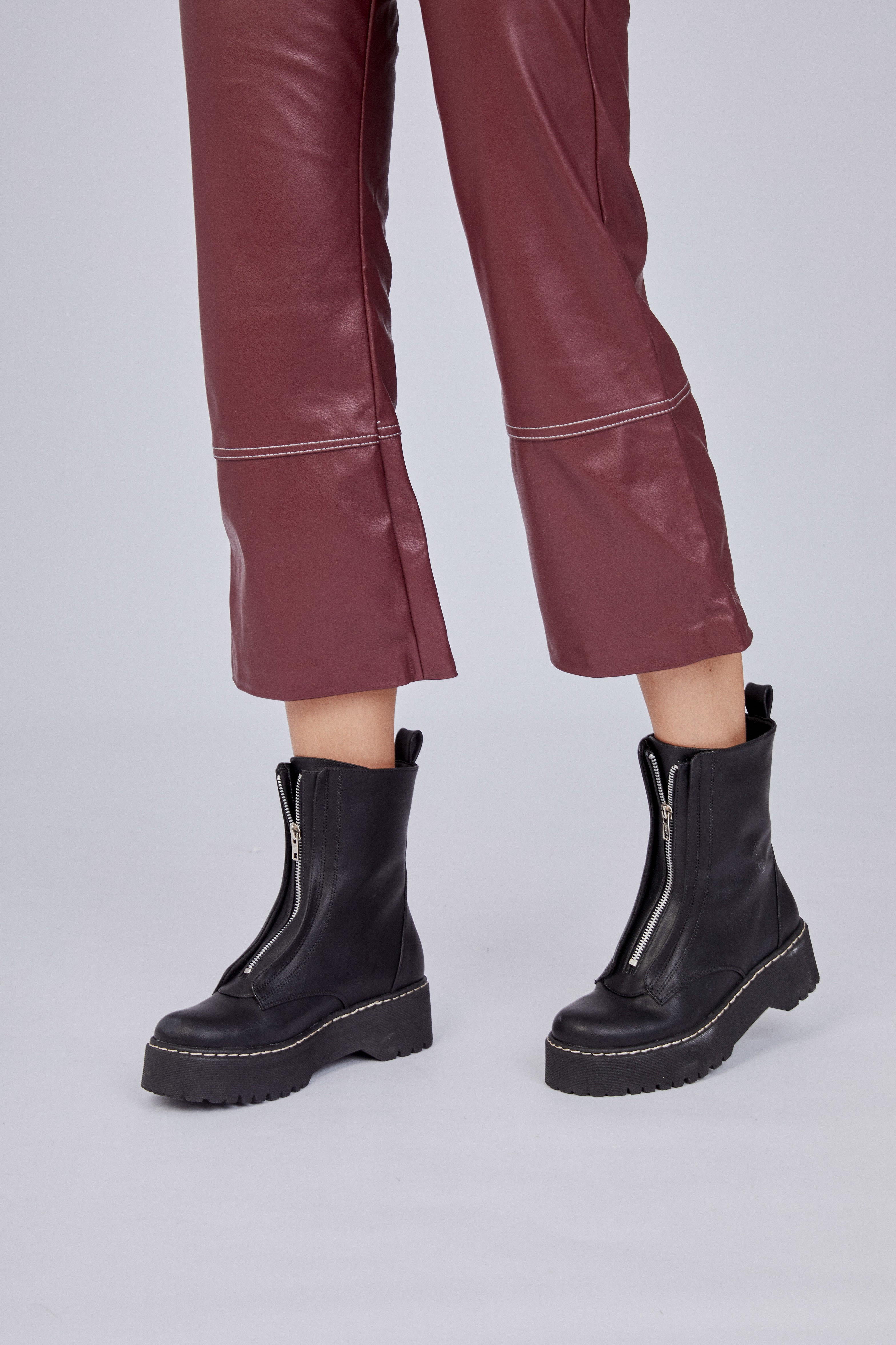 LONDON BOOTS / NEGRO