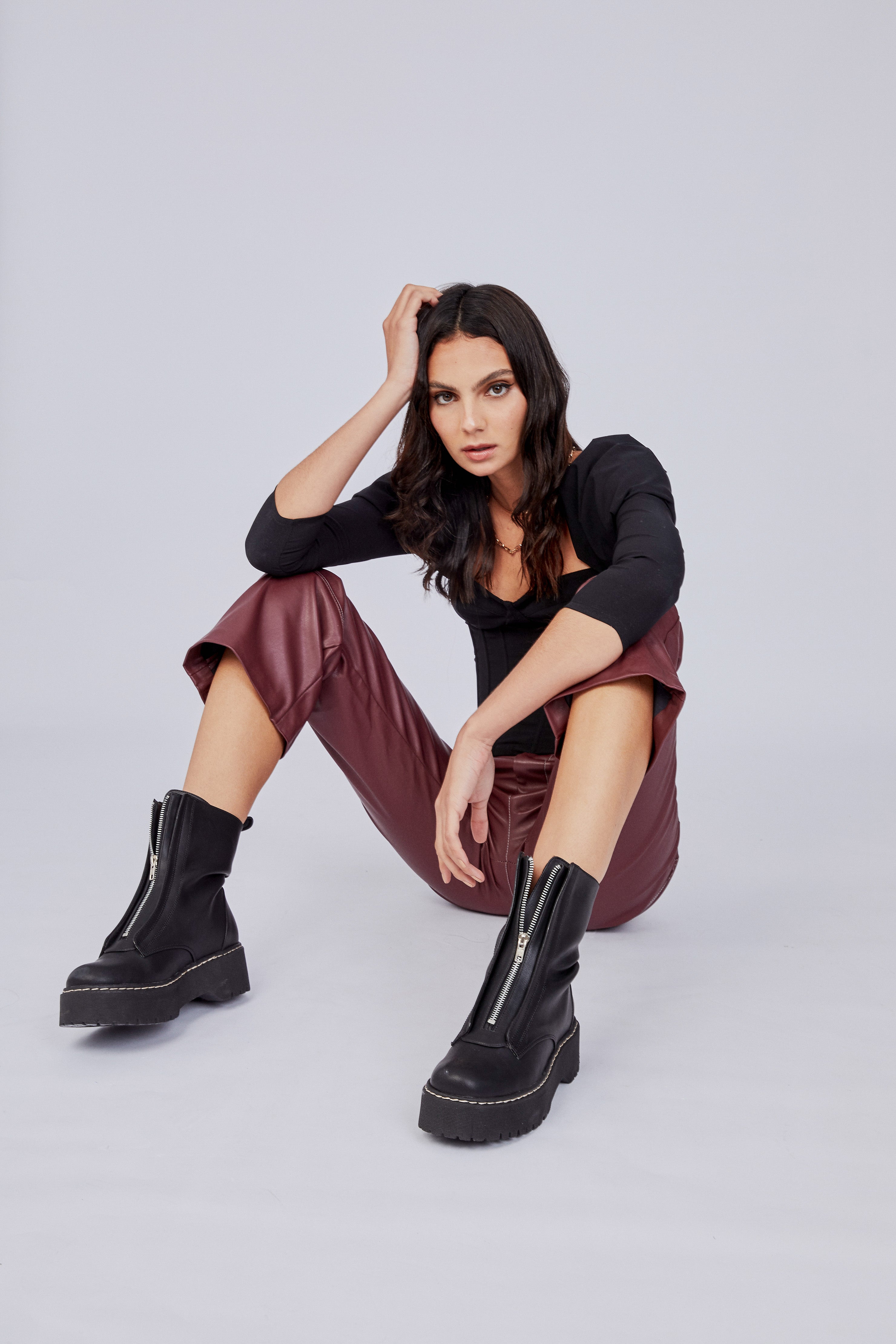 LONDON BOOTS / NEGRO