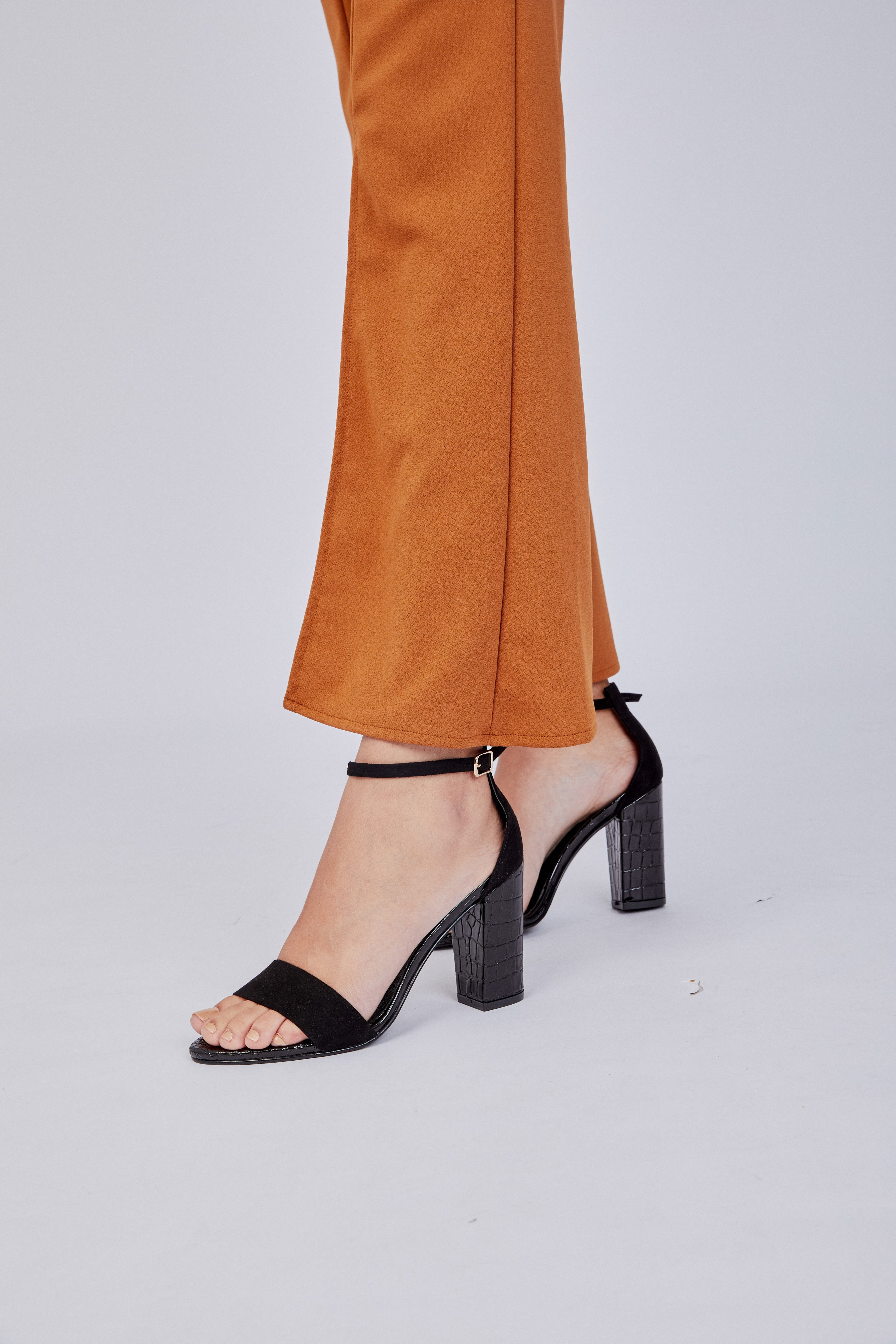 SOPHIE HEELS / NEGRO