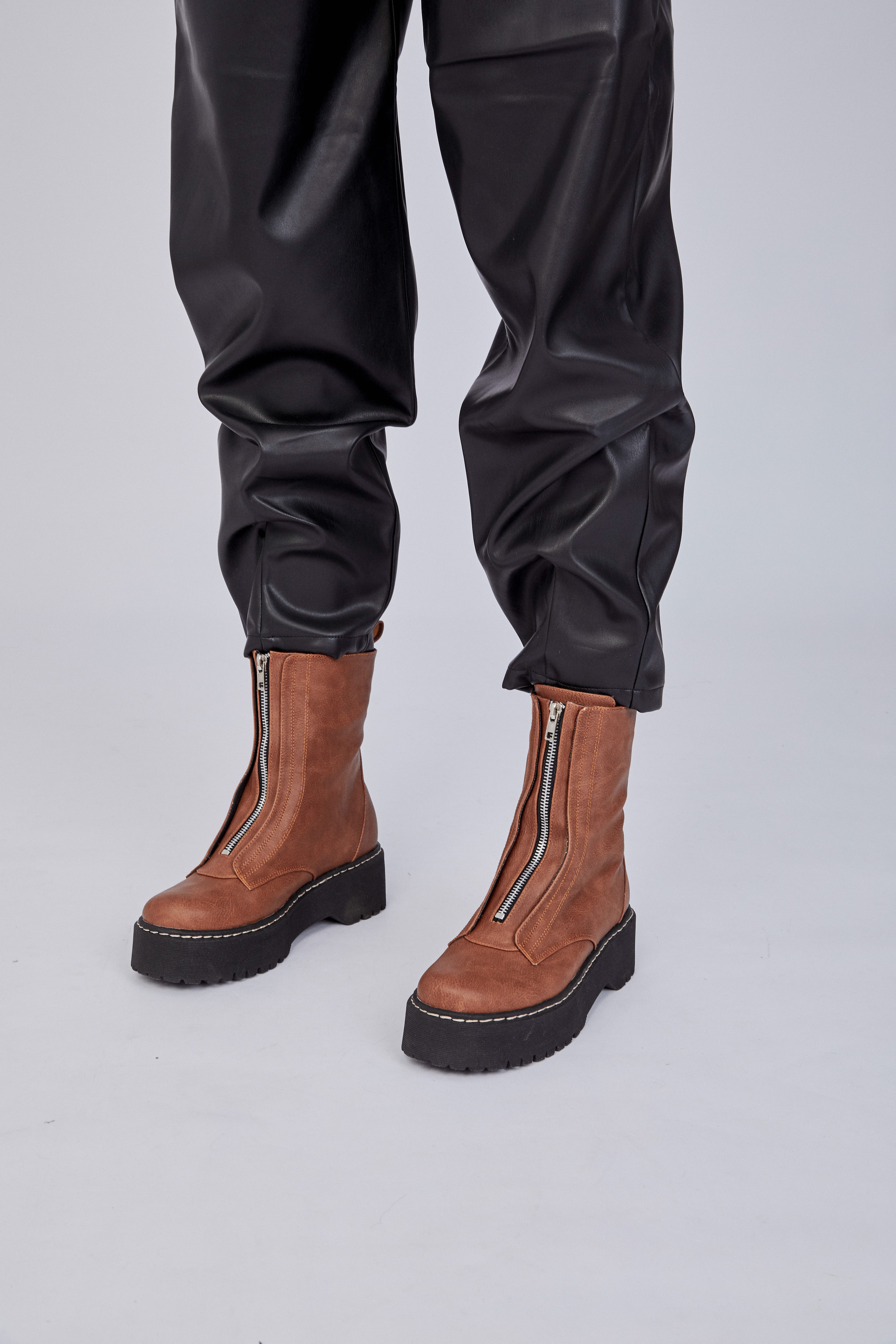 LONDON BOOTS / MARRÓN